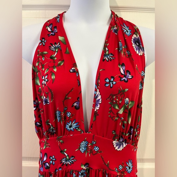 Red Floral Print Halter Maxi Dress - Picture 5 of 11